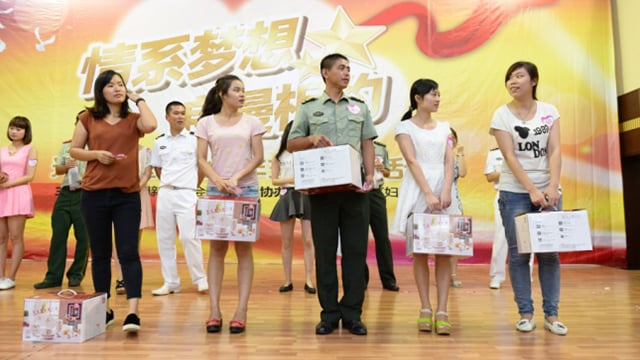 BB贝博情系军地，赞助光明新区首届军地联谊